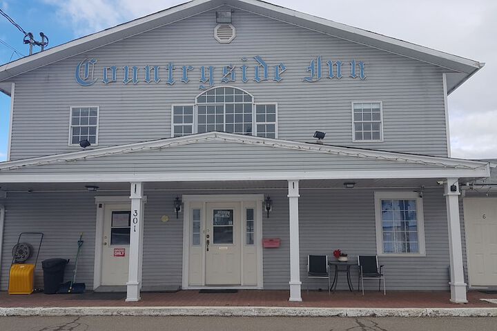 Countryside Inn