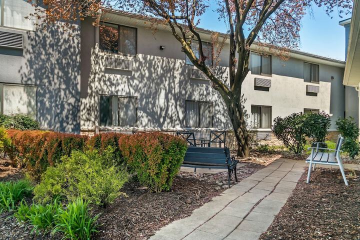 Country Inn & Suites by Radisson Frederick, MD