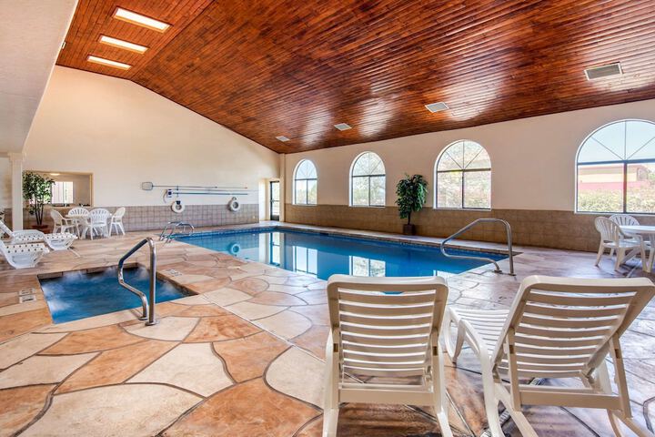 Pool 7 of 36