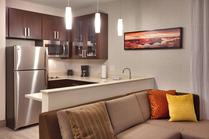Room 20 of 34