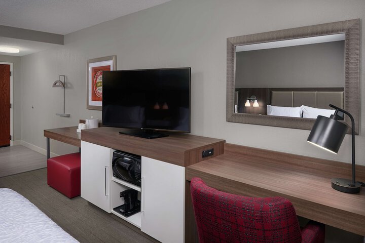 Hampton Inn & Suites Oxford Anniston