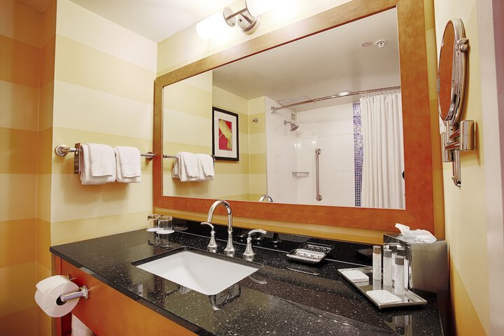 Room 15 of 81