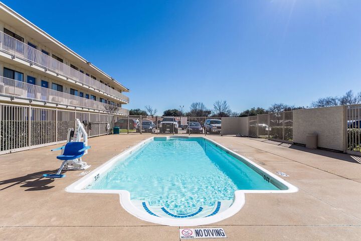 Pool 7 of 33