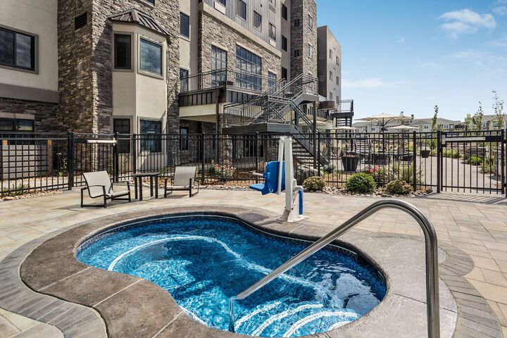 Pool 11 of 47