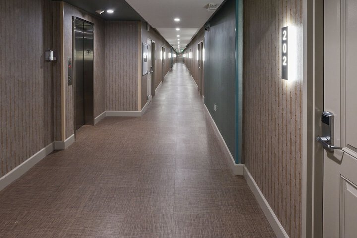Ballroom/Hall 45 of 49