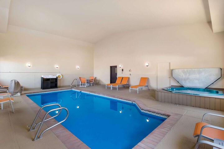 Pool 9 of 48