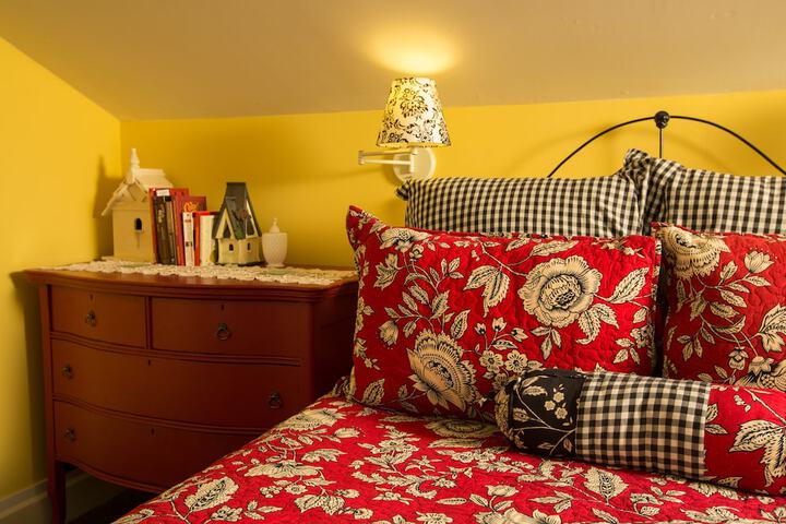Room 24 of 52