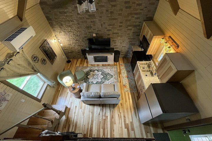 Lounge 59 of 77