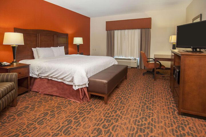Room 22 of 40