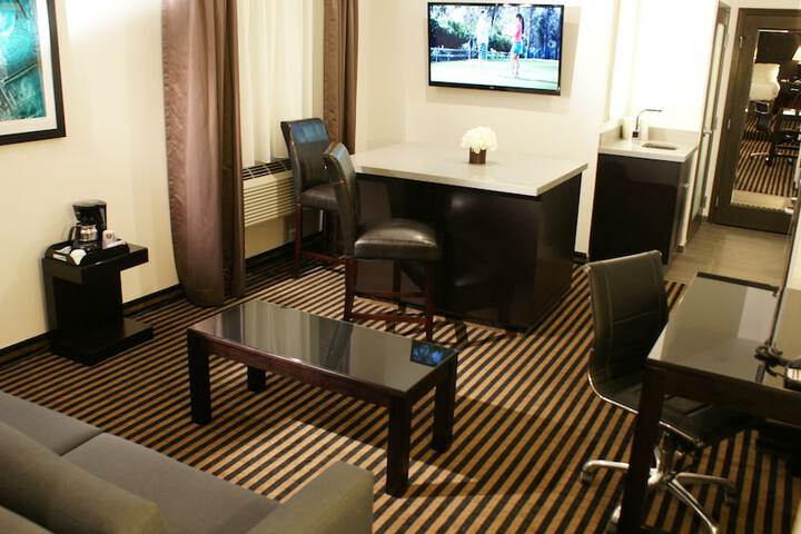 Room 39 of 68