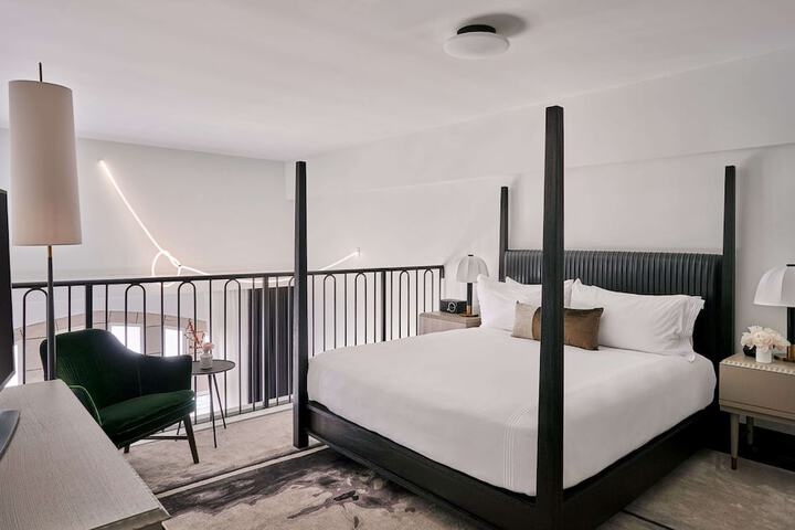 Hotel Kansas City in The Unbound Collection by Hyatt