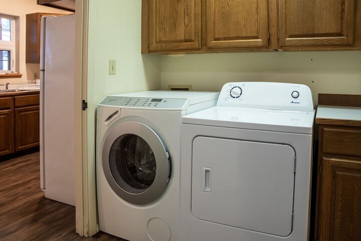 Laundry 80 of 86