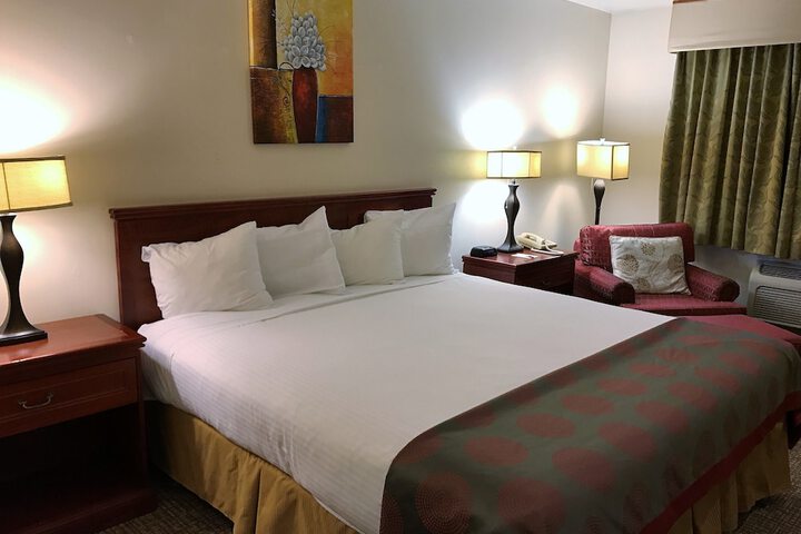 Ramada by Wyndham Draper