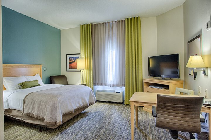 Room 34 of 74