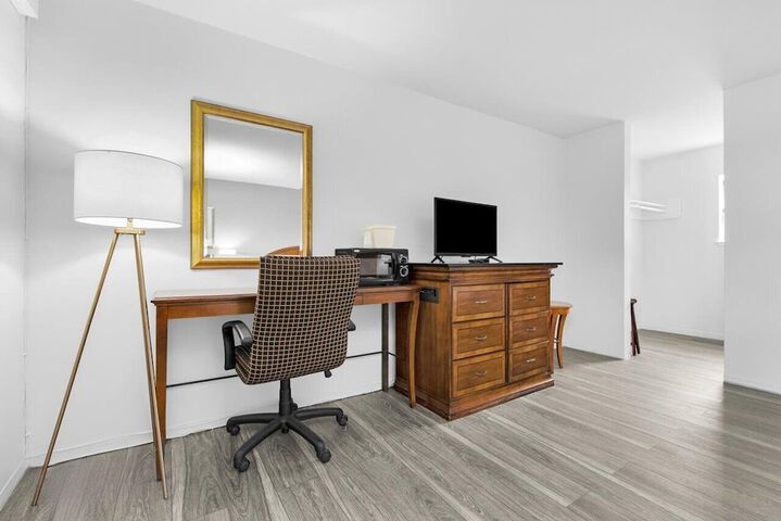 Room 22 of 31