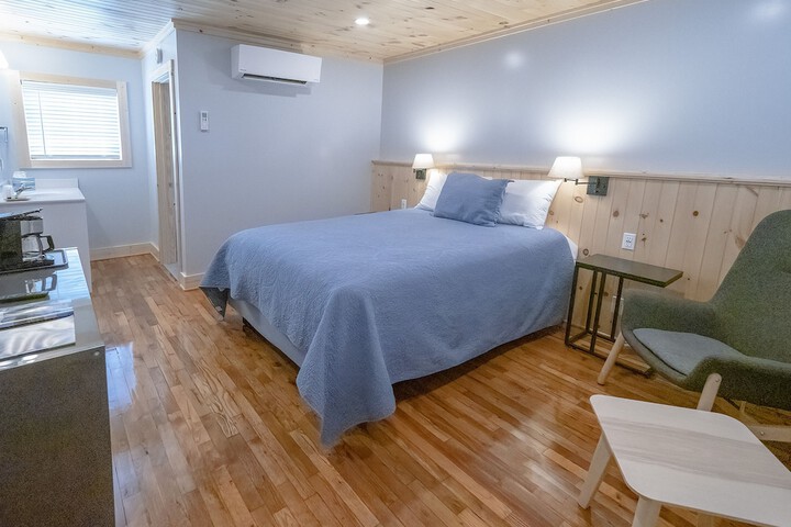 Room 14 of 36