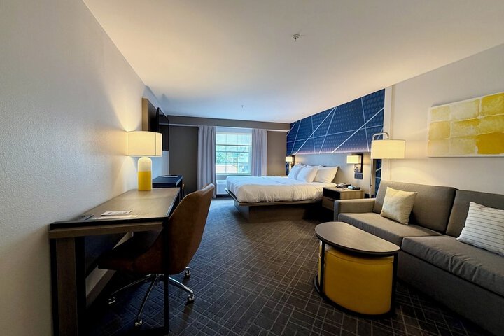 Comfort Inn & Suites Sturbridge - Brimfield