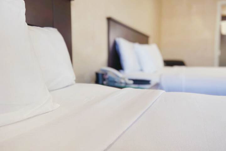 Nite Inn - Walking Distance to Universal Studios Hollywood
