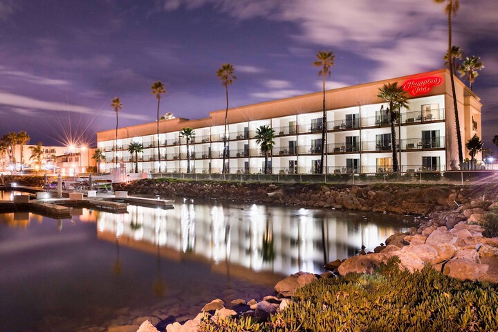 Hotel 4 of 53