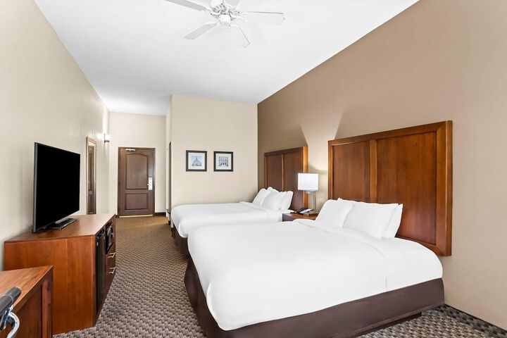 Comfort Inn & Suites Grenada