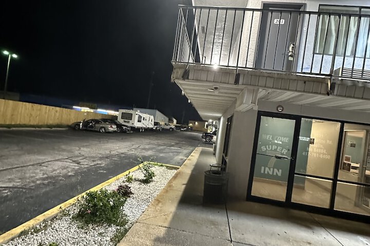 Hotel 4 of 20
