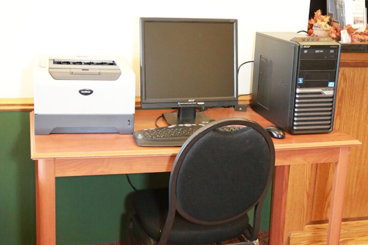 Business Center 59 of 60