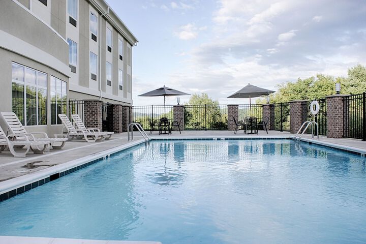 Pool 6 of 54