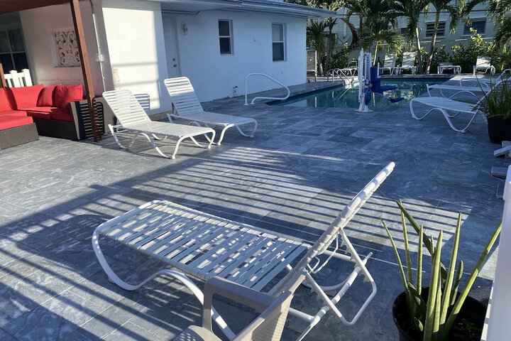 Pool 4 of 44