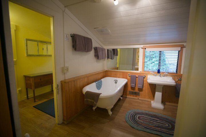 Outside Inn