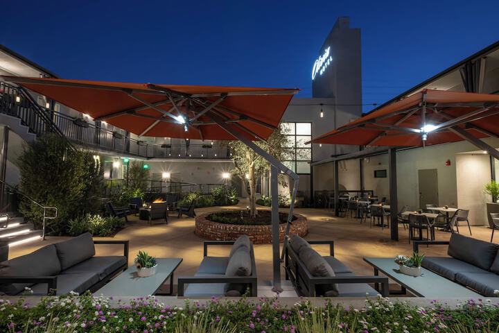 Terrace/Patio 14 of 16