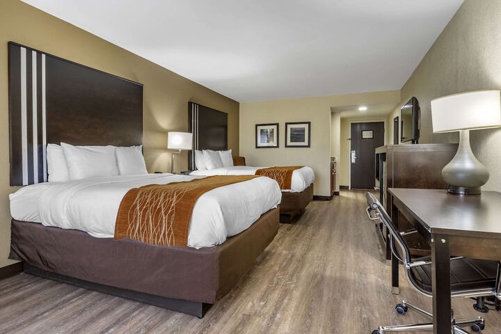Room 21 of 43