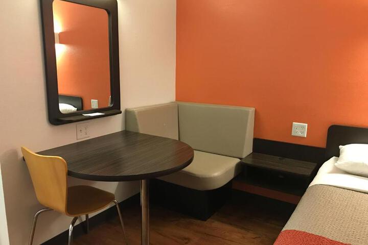 Motel 6-Bremen GA