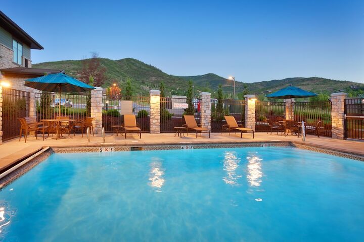 Pool 16 of 66