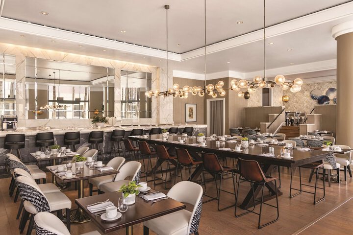 Dining 216 of 278