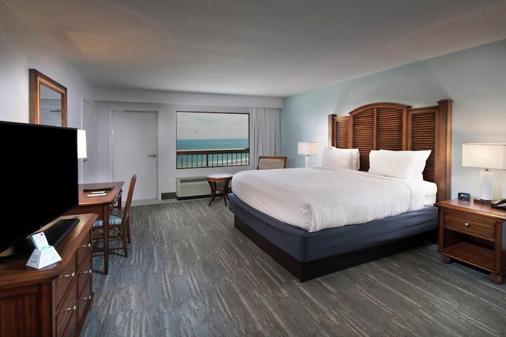 Island House Hotel Orange Beach - a DoubleTree by Hilton