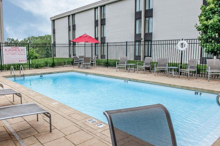 Pool 3 of 32