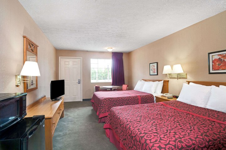 Room 12 of 14