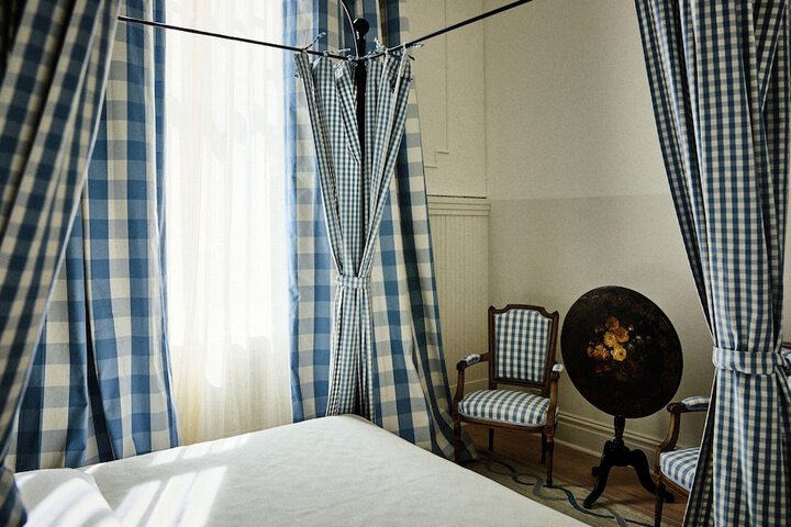 Room 48 of 151