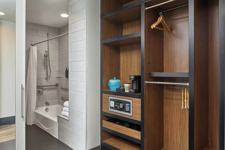 Aloft by Marriott Raleigh