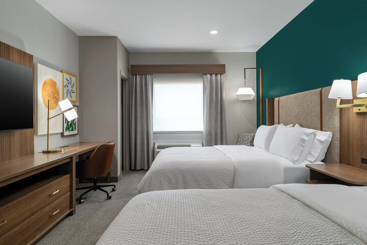 Room 14 of 45
