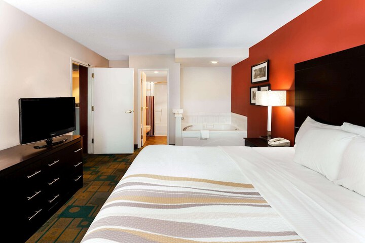 Room 13 of 29