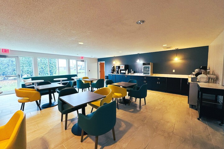Comfort Inn & Suites Sheboygan I-43