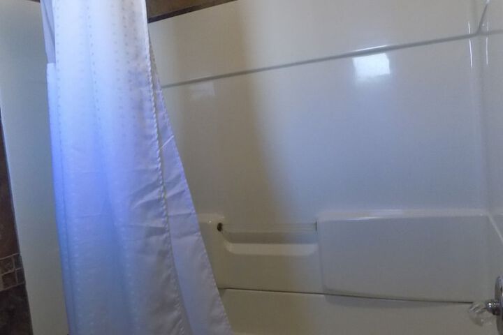 Room 10 of 21