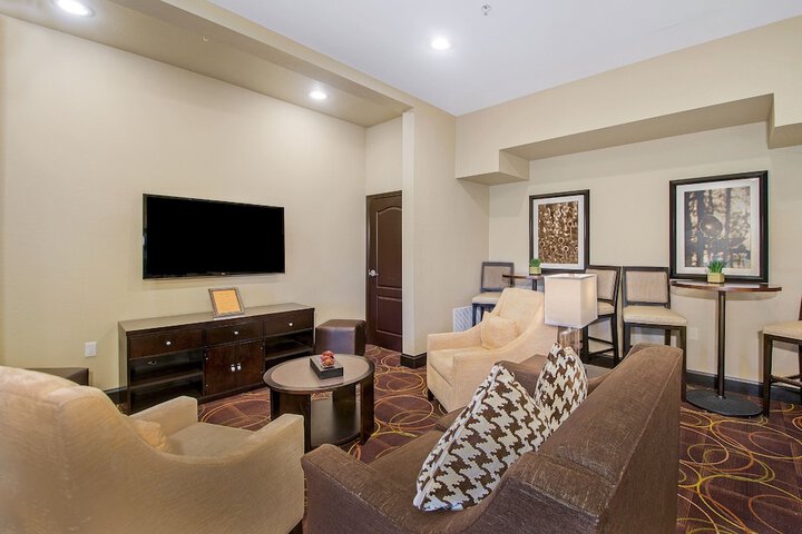 Staybridge Suites Longview by IHG