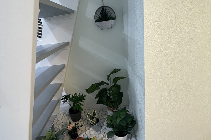 Room 20 of 28
