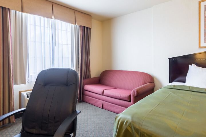 Quality Inn & Suites Alma I-40