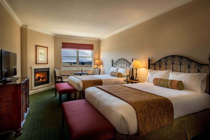 Room 21 of 49
