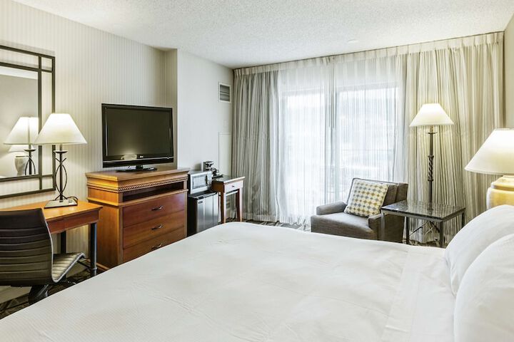 Room 10 of 55