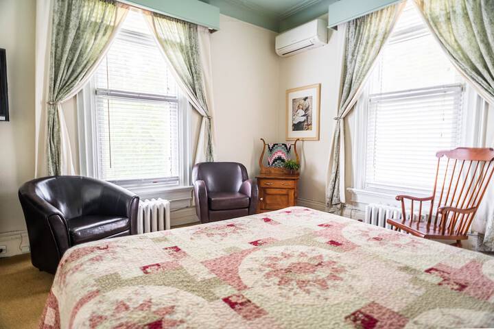 Room 29 of 140