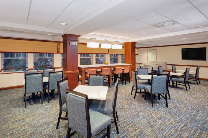 Hotel 5 of 76